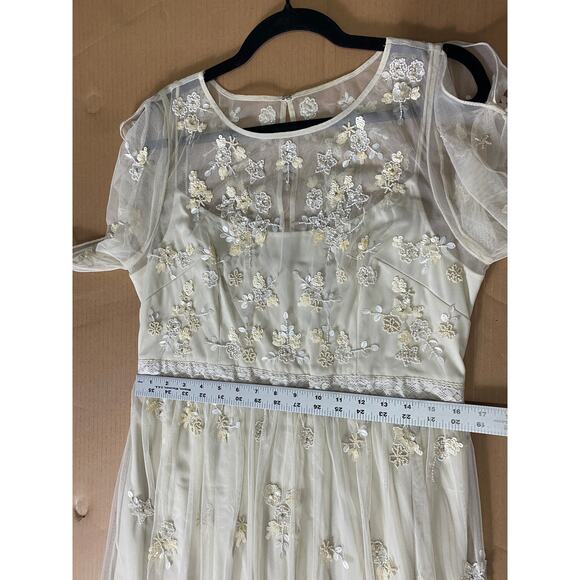 ADRIANNA PAPELL DRESS 14  FAIRY WHIMSICAL SEQUIN BEADED FLORAL SHEER FLUTTER - Picture 15 of 16